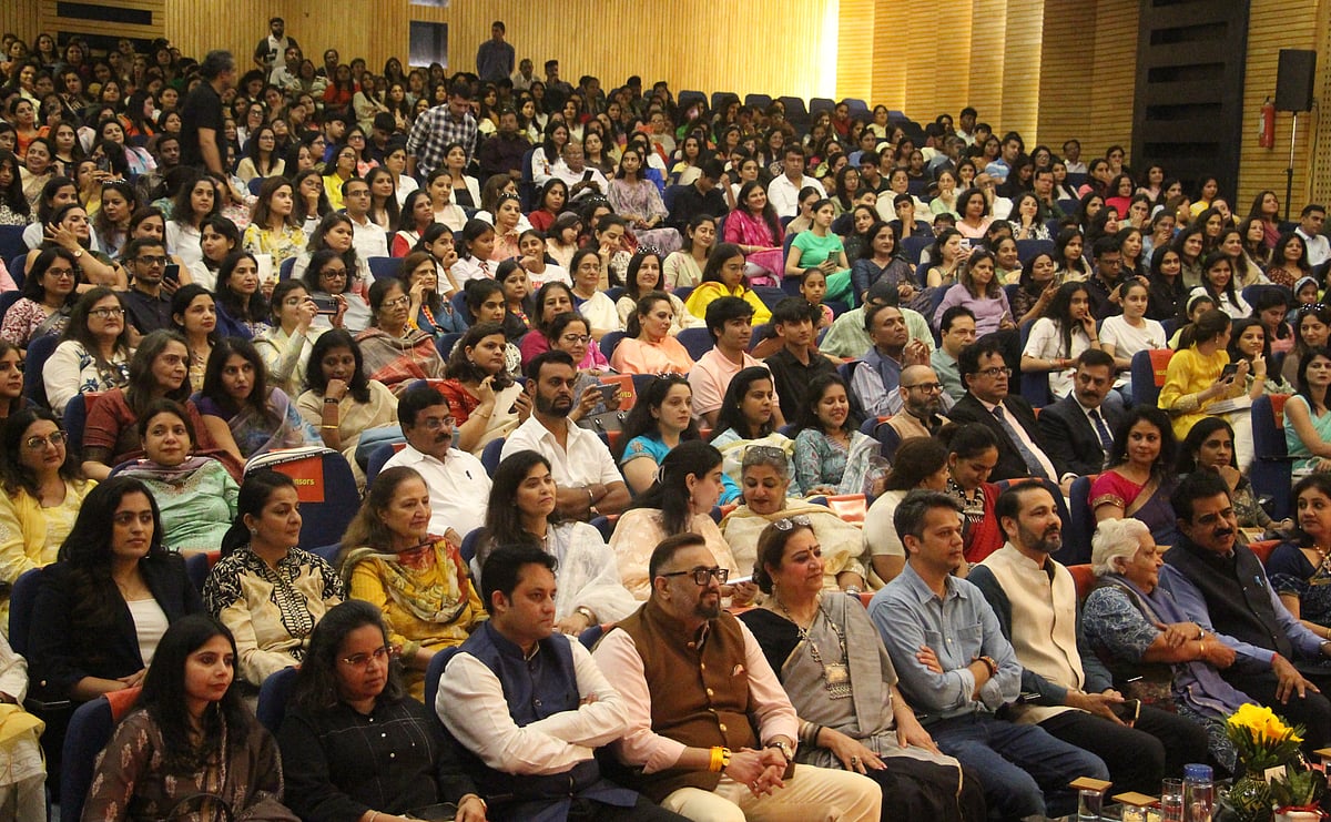  The audience was captivated throughout the 2.5-hour session, listening intently to Murty's inspiring insights